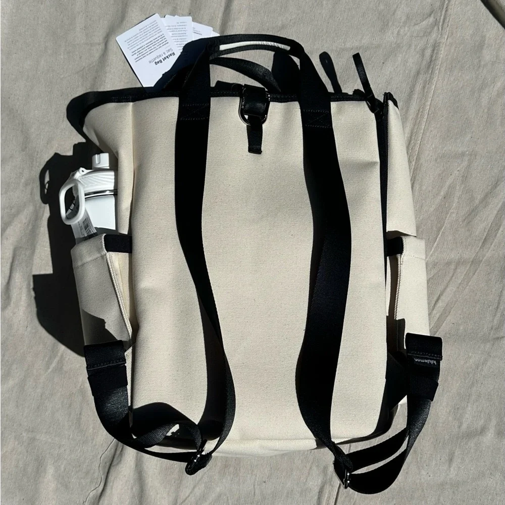 lululemon Racket Bag 19L - Picture 13 of 14